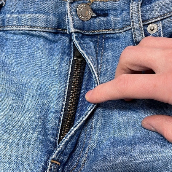 Everlane Jeans Women's 32 Blue Denim Bootcut Raw Hem Cropped - Picture 7 of 12